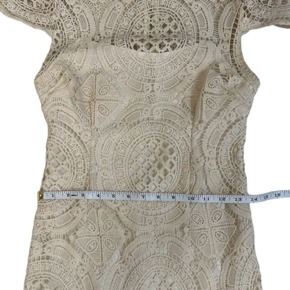 Romeo & Juliet Couture Crochet Lace Vintage Flair Dress Size Medium - Picture 12 of 16